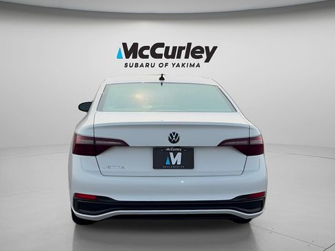 Used 2024 Volkswagen Jetta S FWD image 6