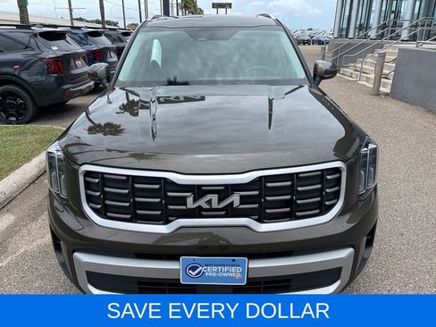 Used 2025 Kia Telluride S FWD image 2