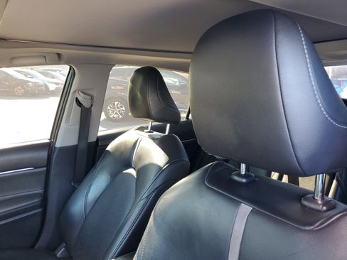 Used 2018 Toyota Camry XSE w/ Driver Assist Package image 16