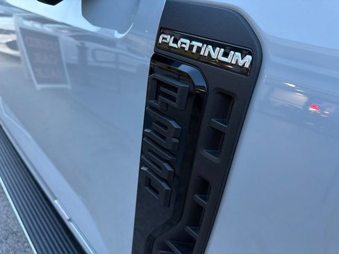 Used 2026 Ford F350 Platinum w/ FX4 Off-Road Package AWD/4WD image 5