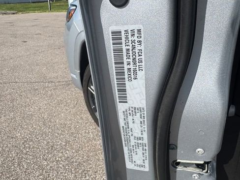 Used 2024 Jeep Compass Limited w/ High Altitude Package image 24