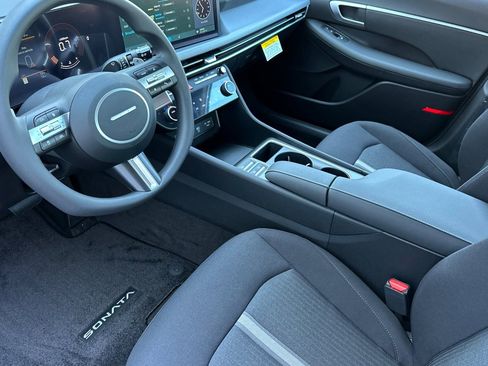 New 2025 Hyundai Sonata SEL image 9