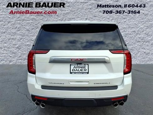 Used 2024 GMC Yukon XL Denali w/ Advanced Technology Package AWD/4WD image 8