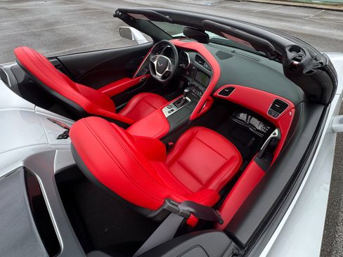 Used 2016 Chevrolet Corvette Z06 w/ 3LZ Preferred Equipment Group image 50