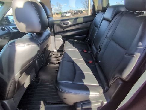 Used 2014 Nissan Pathfinder SL w/ SL Premium Package image 28