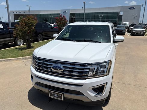 Used 2020 Ford Expedition Max Limited AWD/4WD image 26