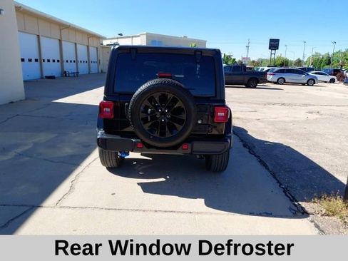 Used 2023 Jeep Wrangler Unlimited Sahara w/ Cold Weather Group AWD/4WD image 6