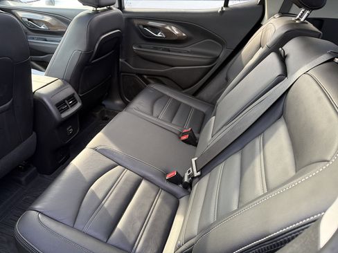 Used 2022 GMC Terrain Denali image 27