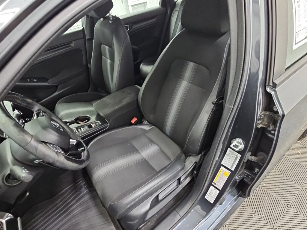 Used 2024 Honda Civic Sport image 25