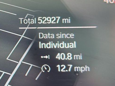 Used 2021 BMW X5 xDrive40i w/ Premium Package image 12