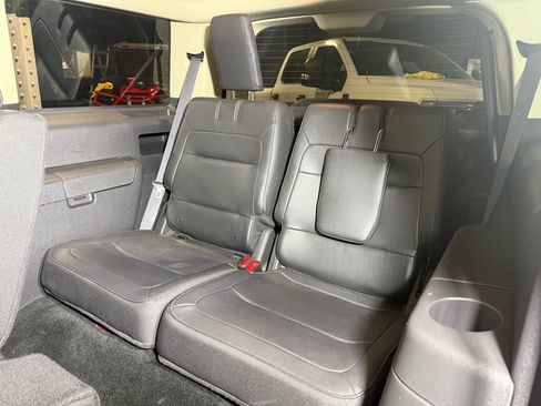 Used 2016 Ford Flex SEL w/ Equipment Group 202A FWD image 20