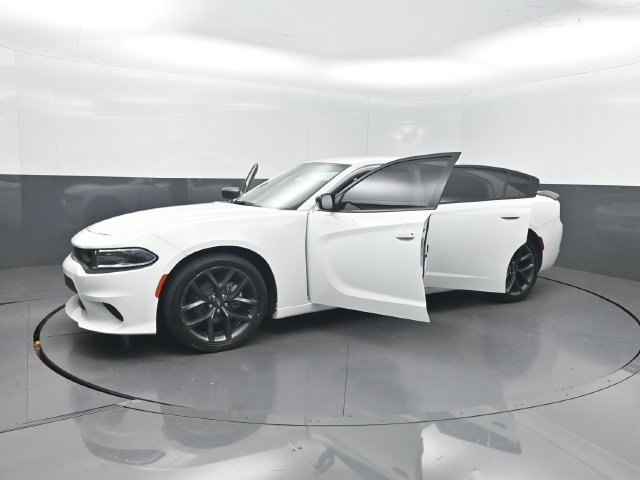Used 2021 Dodge Charger SXT w/ Blacktop Package RWD image 30