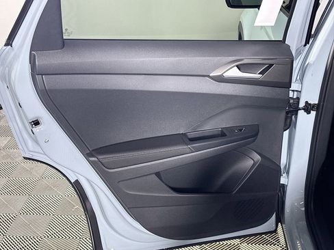 New 2026 Volkswagen Taos SE AWD/4WD image 19