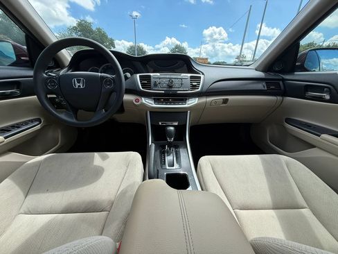 Used 2015 Honda Accord EX image 12