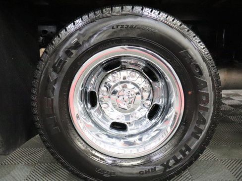 Used 2022 RAM 3500 Tradesman w/ Chrome Appearance Group AWD/4WD image 92
