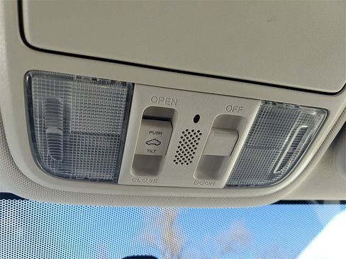 Used 2012 Honda CR-V EX-L image 28