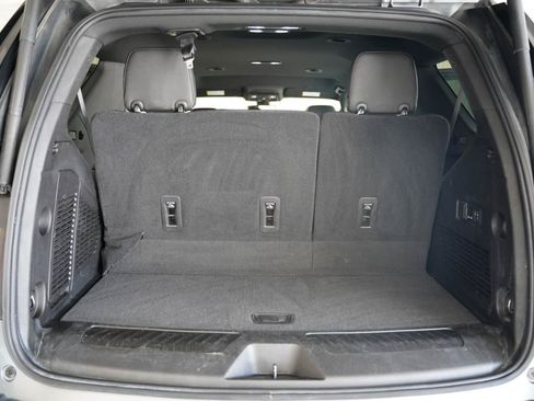 Used 2021 GMC Yukon SLT w/ SLT Luxury Package AWD/4WD image 40