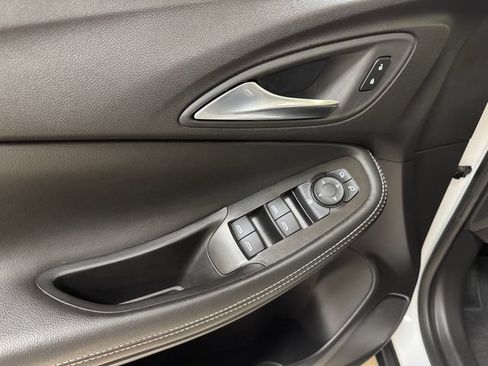 Used 2025 Buick Encore GX Preferred FWD image 7