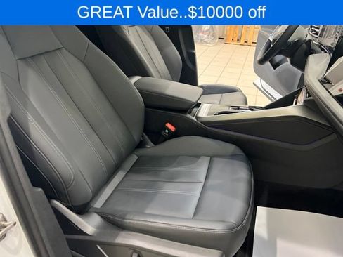 Used 2025 Audi Q5 Premium w/ 19" Wheel Package AWD/4WD image 21
