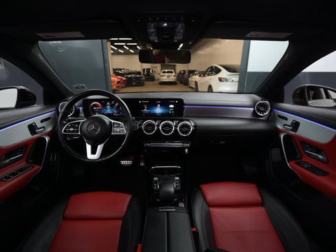 Used 2022 Mercedes-Benz CLA 250 4MATIC image 19