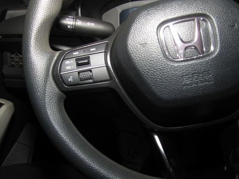 Certified 2024 Honda Accord LX image 5