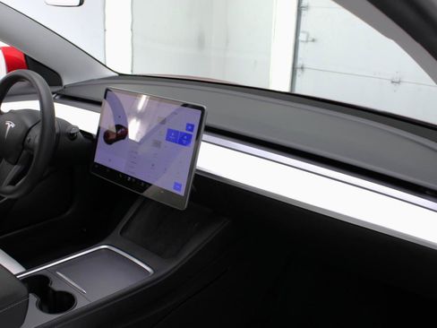 Used 2021 Tesla Model 3 Standard Range Plus RWD image 43