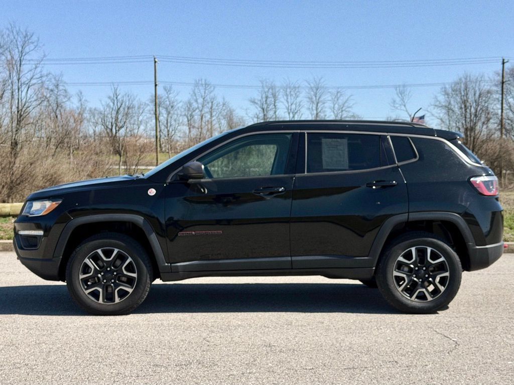 Used 2019 Jeep Compass Trailhawk AWD/4WD image 37
