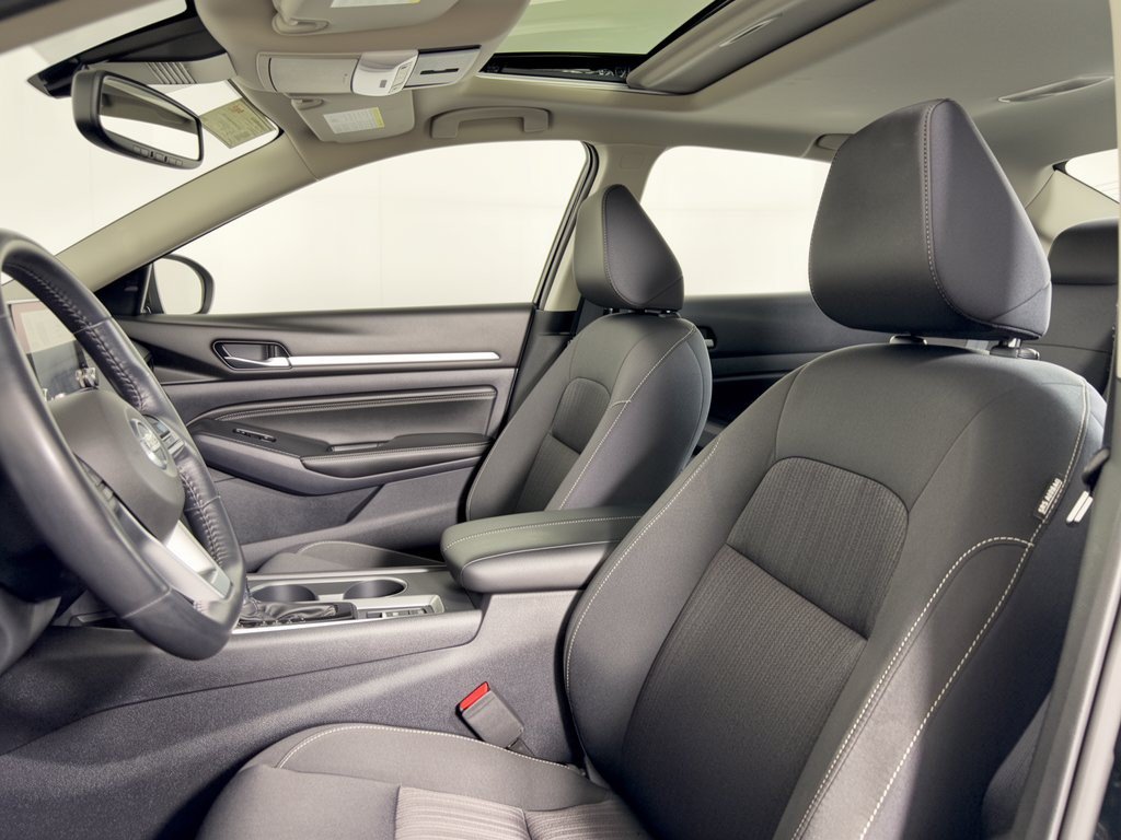 Used 2019 Nissan Altima 2.5 SV AWD/4WD image 5