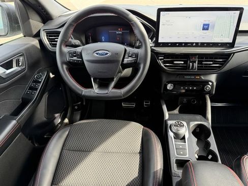 Certified 2023 Ford Escape ST-Line w/ Tech Pack #1 AWD/4WD image 8