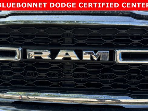 Used 2024 RAM 2500 Tradesman w/ Chrome Appearance Group AWD/4WD image 3