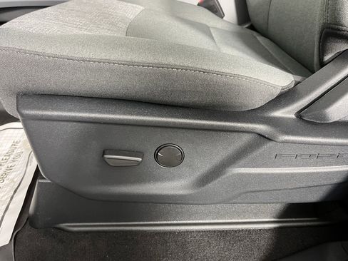 Used 2026 Ford F250 XLT w/ FX4 Off-Road Package AWD/4WD image 14