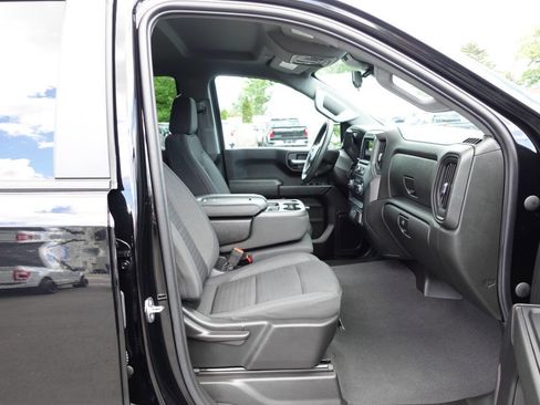 Used 2023 Chevrolet Silverado 1500 Custom AWD/4WD image 36