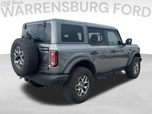 Used 2025 Ford Bronco Badlands AWD/4WD image 7
