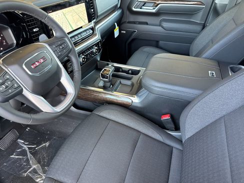 New 2026 GMC Sierra 1500 Elevation AWD/4WD image 10