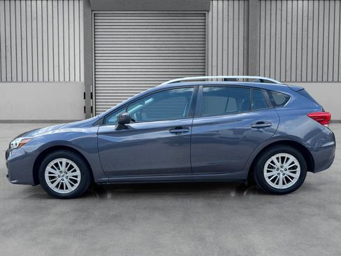 Used 2017 Subaru Impreza 2.0i Premium AWD/4WD image 30