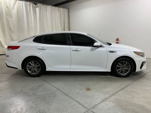 Used 2020 Kia Optima LX image 27