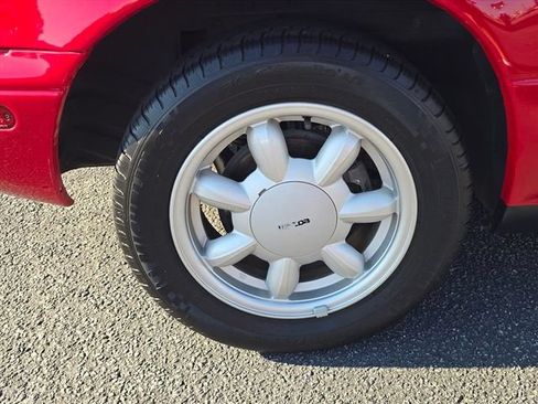 Used 1990 MAZDA MX-5 Miata RWD image 31