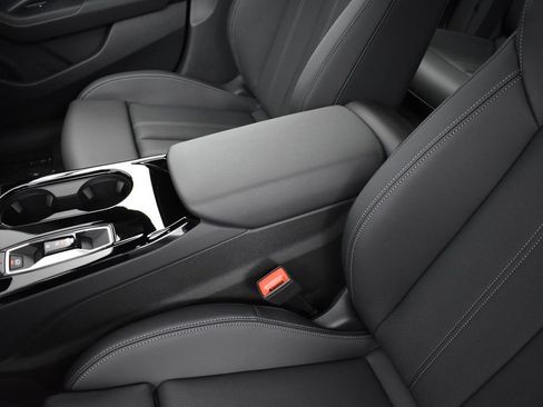 New 2027 Audi A6 e-tron Premium Plus AWD/4WD image 9