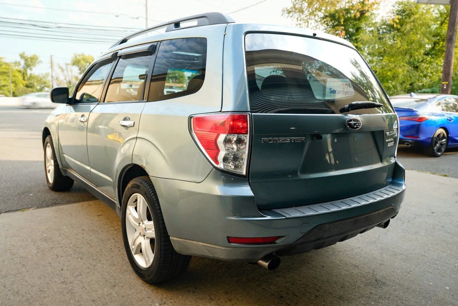 Used 2010 Subaru Forester 2.5X Premium AWD/4WD image 7
