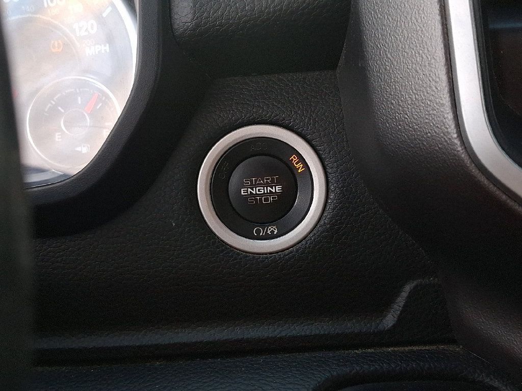Used 2020 RAM 1500 Big Horn AWD/4WD image 13