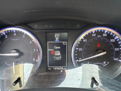 Used 2015 Toyota Highlander Limited FWD image 12