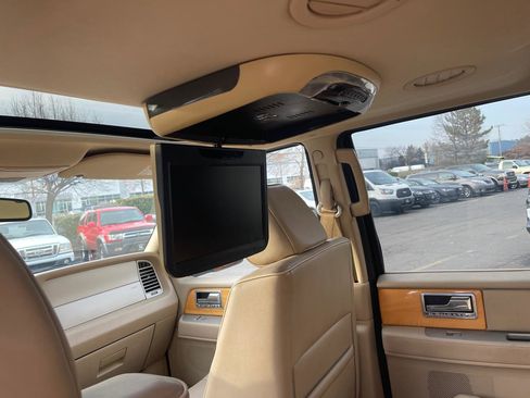 Used 2008 Lincoln Navigator 4WD image 15