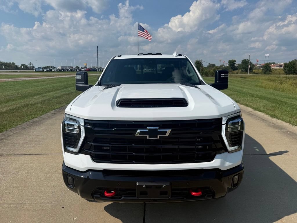 Used 2025 Chevrolet Silverado 2500 LTZ w/ Trail Boss Package AWD/4WD image 11
