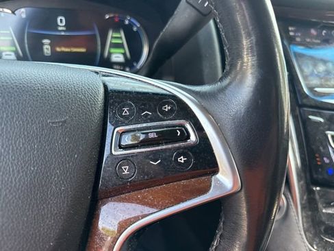 Used 2019 Cadillac Escalade Luxury AWD/4WD image 7