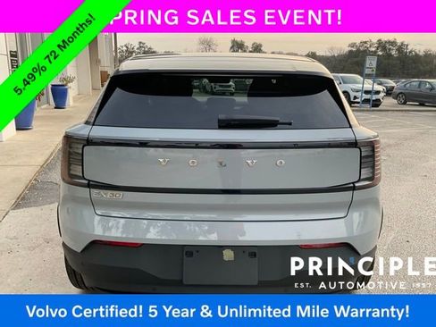 Certified 2025 Volvo EX30 Ultra image 10