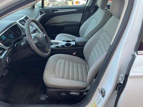 Used 2013 Ford Fusion S FWD image 7