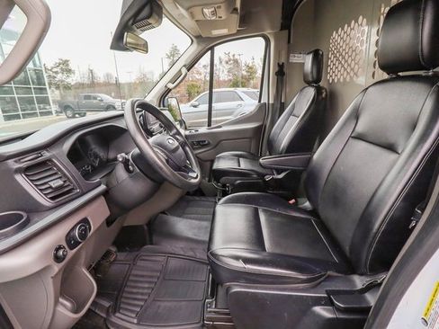 Used 2020 Ford Transit 250 Medium Roof image 33