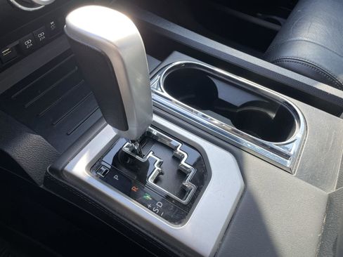 Used 2020 Toyota Tundra Platinum image 26