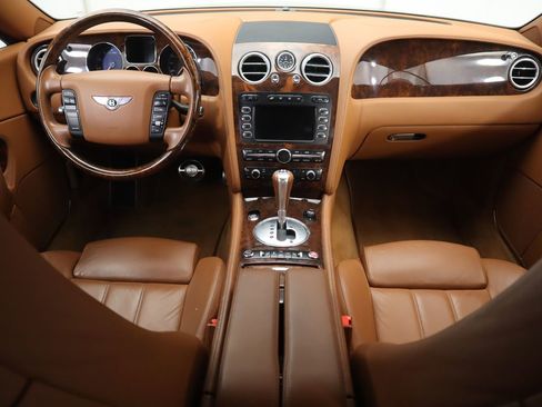 Used 2009 Bentley Continental GT w/ Convenience Specification Pkg image 13