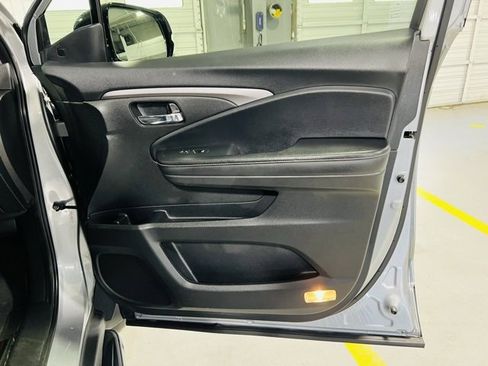 Used 2022 Honda Ridgeline RTL-E image 36